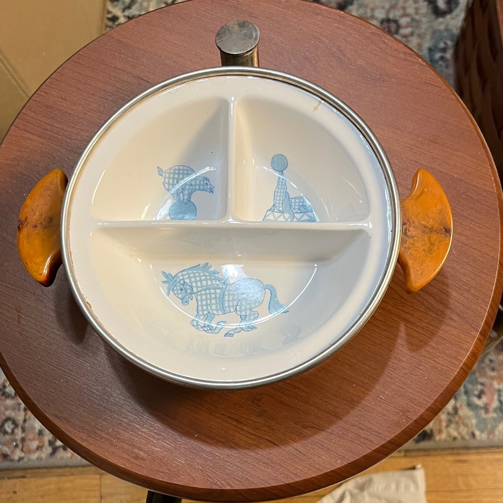 Charming Ceramic Divided Plate with Bakelite tortoise shell handles